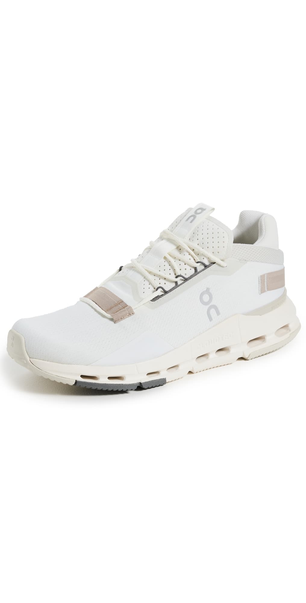 On Cloudnova 2 Sneakers Ice/Sand